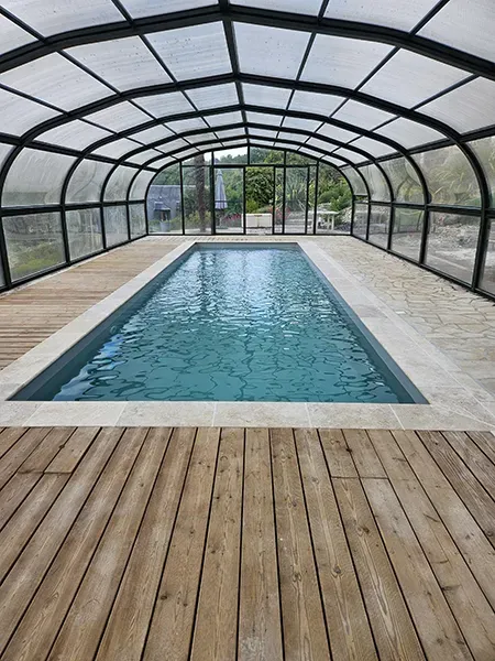 Piscine couverte